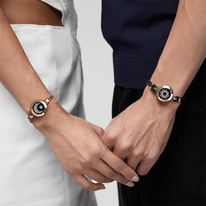 Luv™ Totwoo Smart Long-Distance Bracelets for Couples – Vibration & Light Up Relationship Gifts by Luv